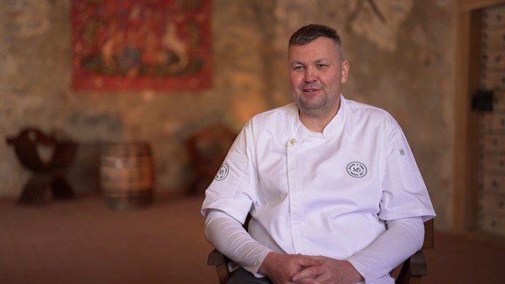 Bez servítky, Marek Ort